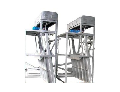 GSGS型鋼絲繩牽引(yǐn)式格栅除污機(ji)