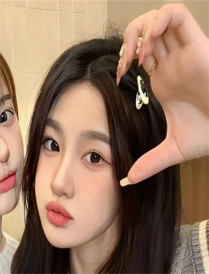 热门的《九品芝麻官之白面包青天》伏笔运用：前后呼应与细节铺垫，未删减版